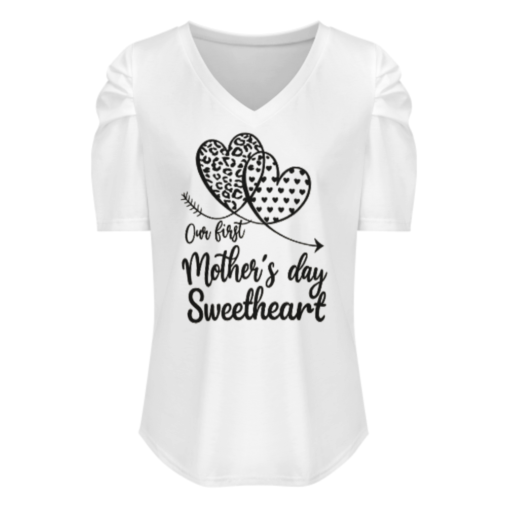 Our First Mother’s Day Sweetheart V-Neck Tee, Cute Heart Graphic Mom Shirt, Minimal Family Celebration Top, Stylish Motherhood Gift for New Moms(z692)