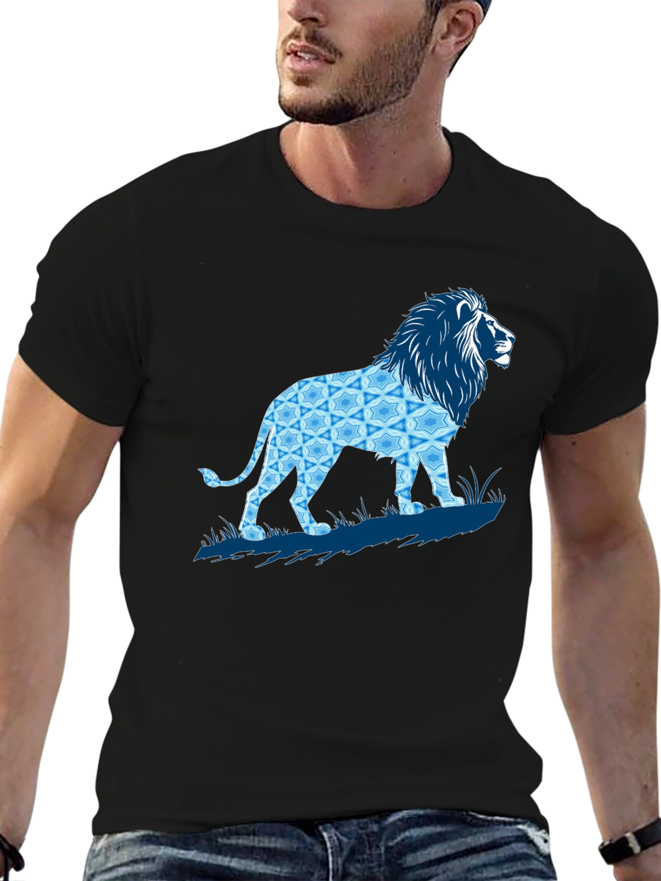 Lion Graphic Tee - Cool Artistic Design