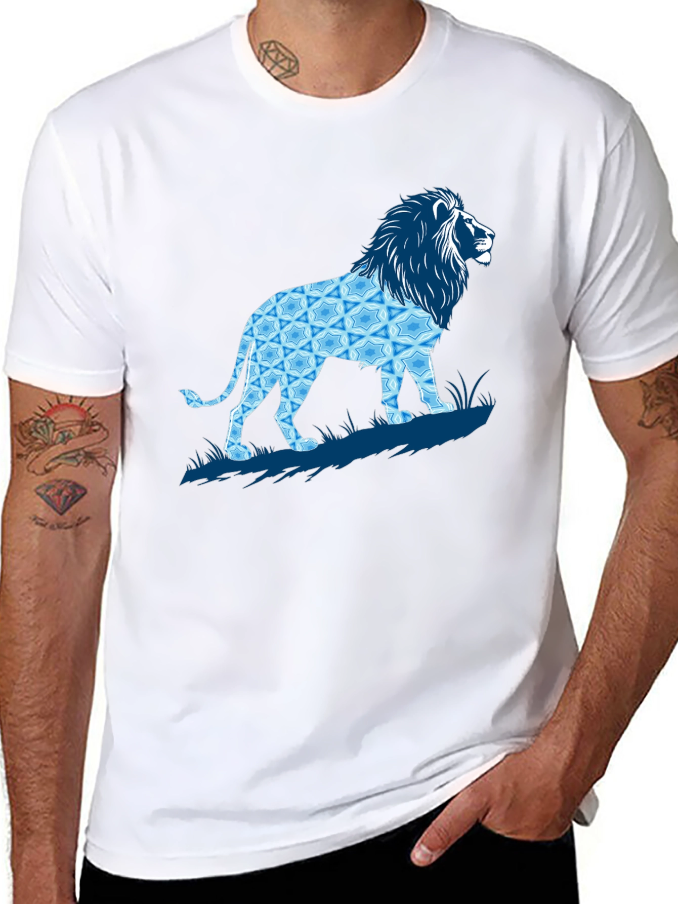 Lion Graphic Tee - Cool Artistic Design