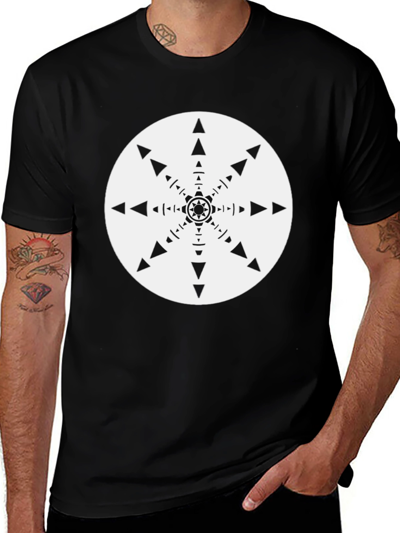 Geometric Starburst Graphic Tee - Black