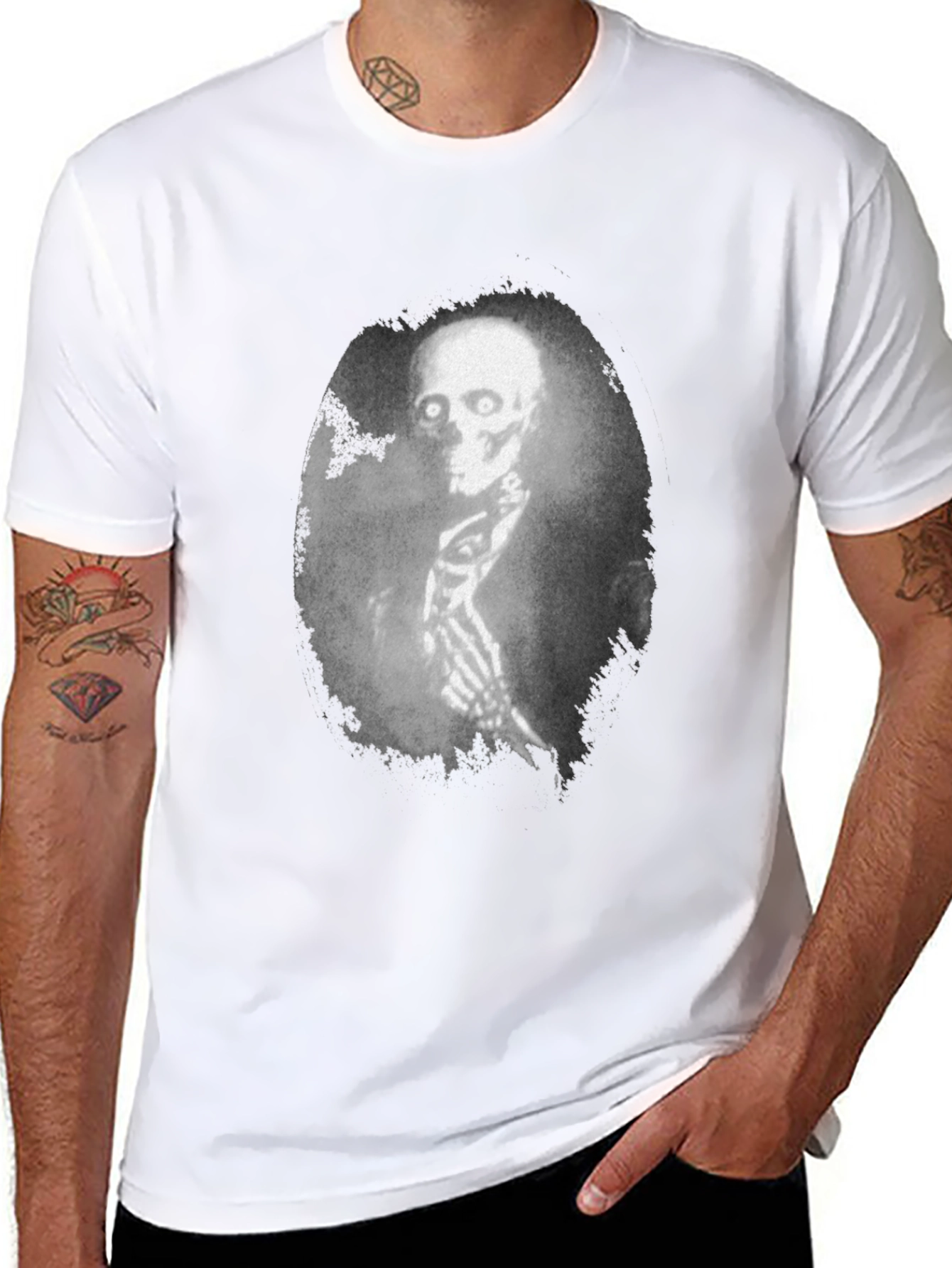 Creepy Skeleton Graphic Black T-Shirt