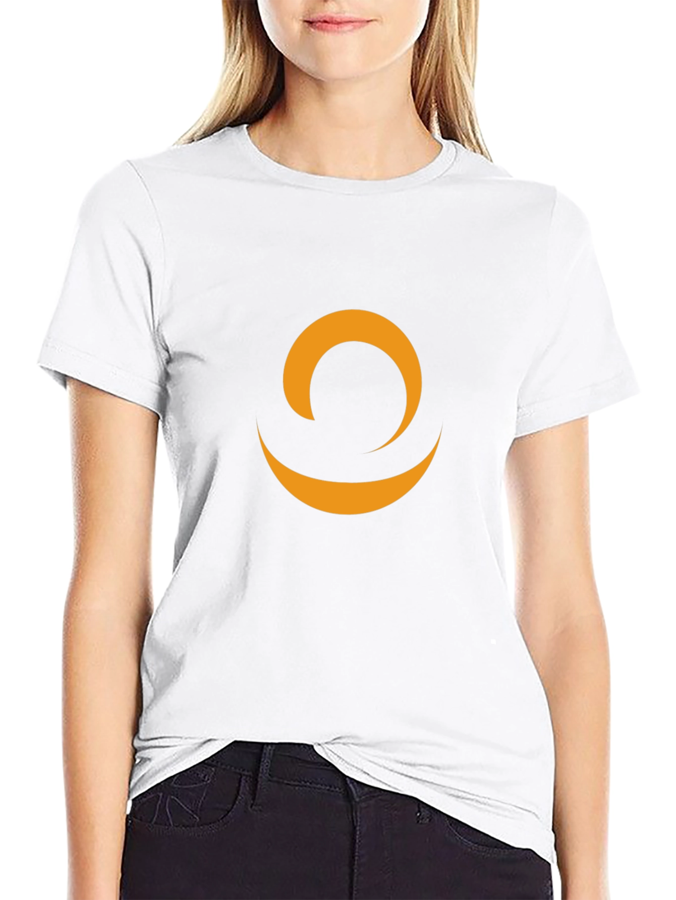 Minimalist Crescent Moon Graphic Black Tee