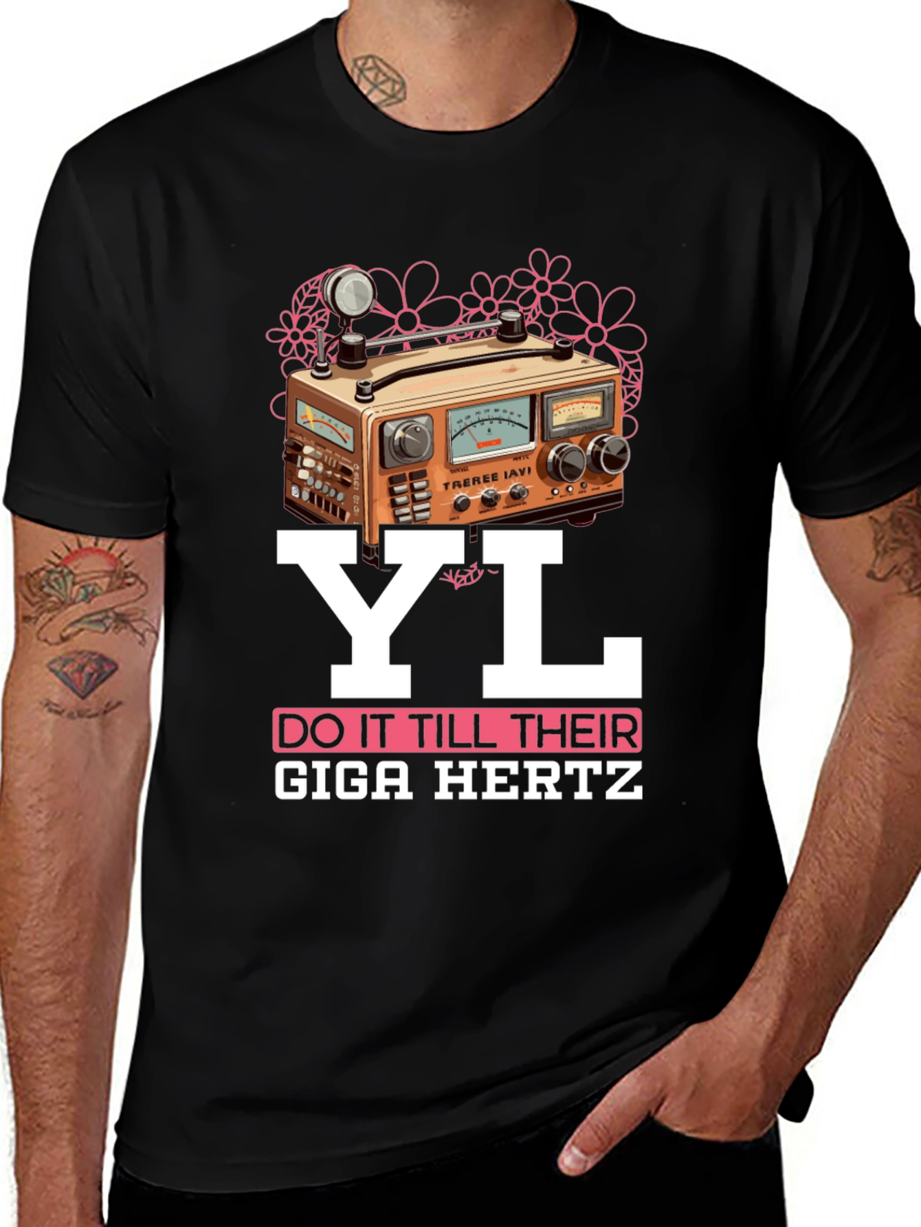 YL Giga Hertz Radio T-Shirt