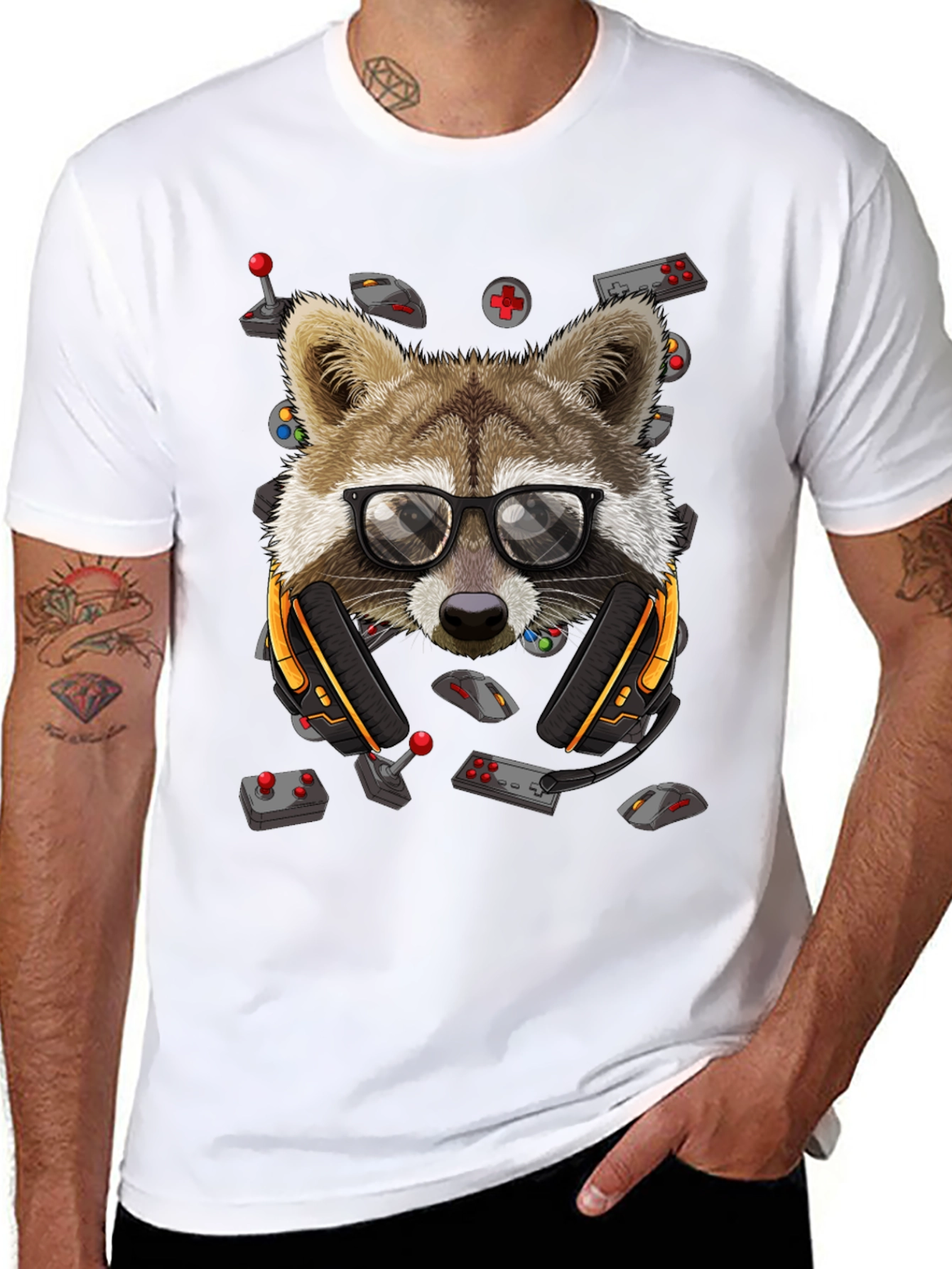 Gamer Raccoon Graphic Tee - Cool & Quirky Design