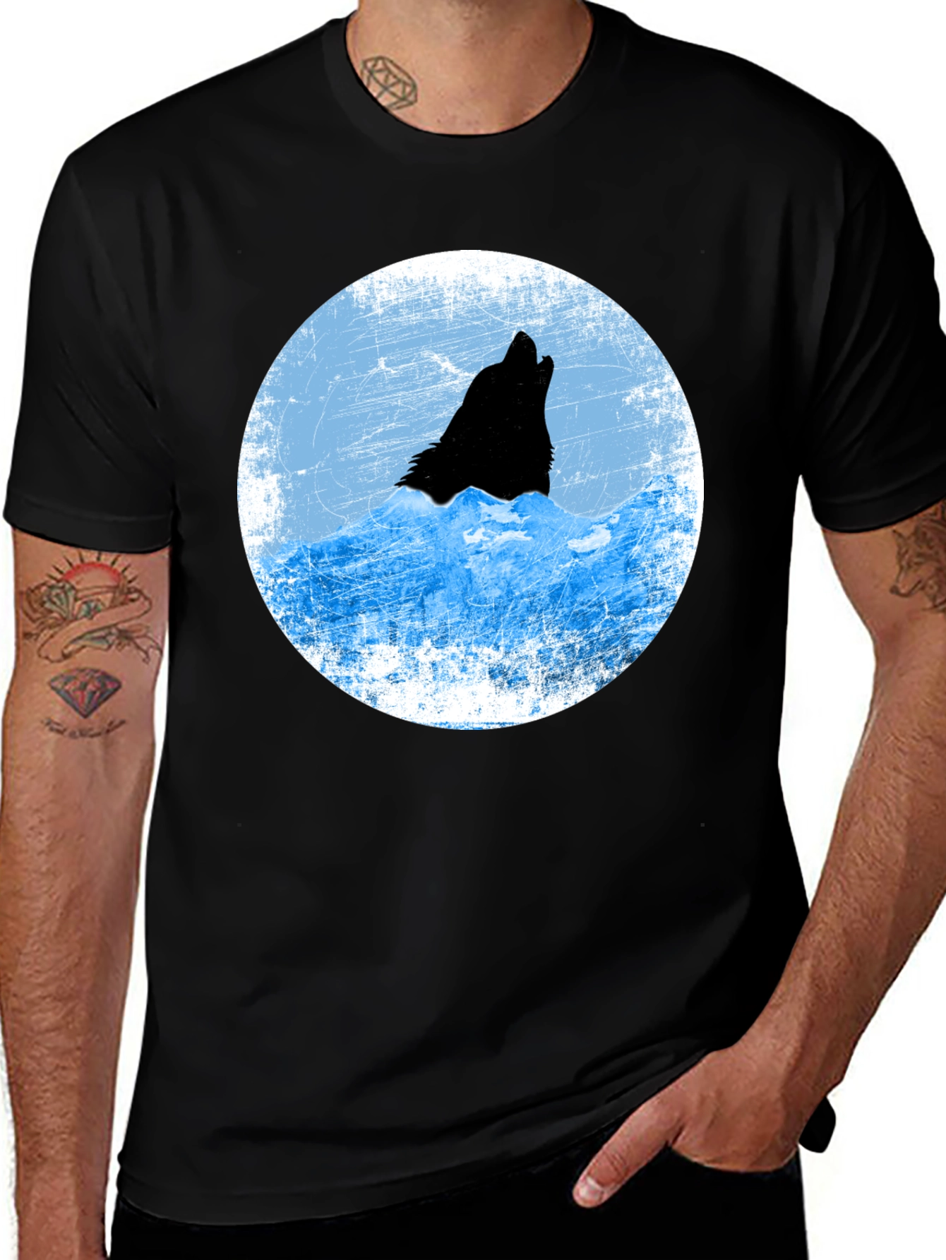 Wolf Howling at Moon Graphic T-Shirt - Black